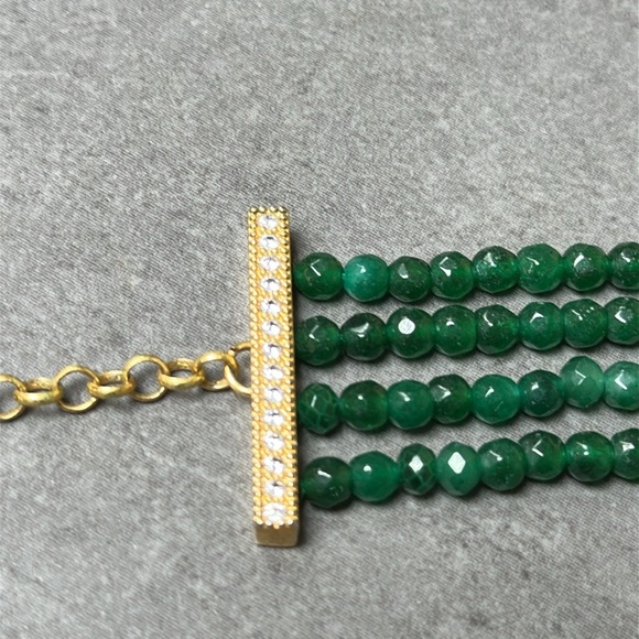 Unique Lotus Rose and Green Quartz Designer Choker from India - Picture 4 of 8